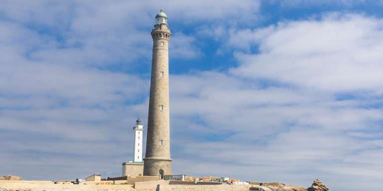 Éco-gîte de l’île Vierge, une nouvelle vie pour l’ancien phare et sa maison des gardiens