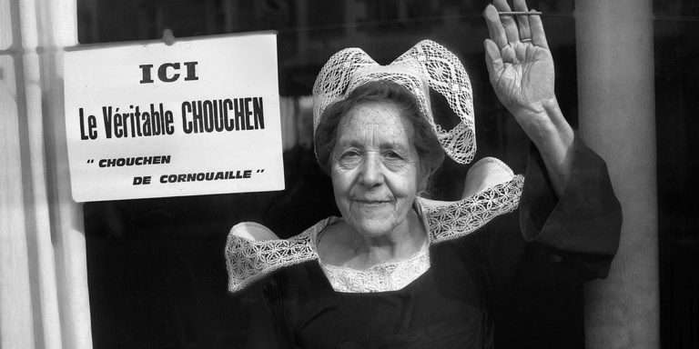 Patrimoine photographique de Bretagne. Attention, fragile !