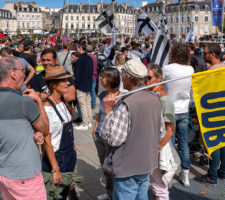 Manifestation à Morlaix contre la crise du logement en Bretagne, le 26 octobre 2022.
